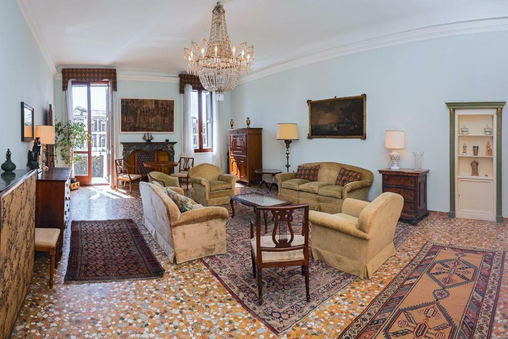 Casa Cattaneo Grand Canal View Apartment Venice Luaran gambar